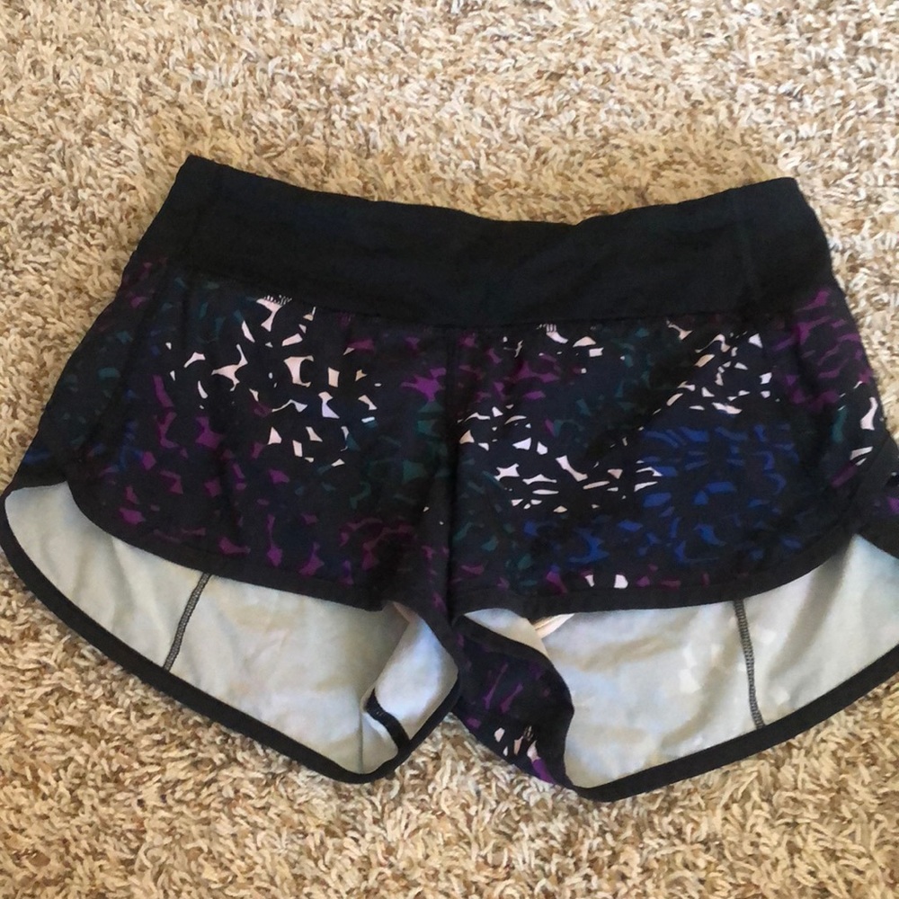 Lululemon Speed Up Shorts (short!). Size 4.